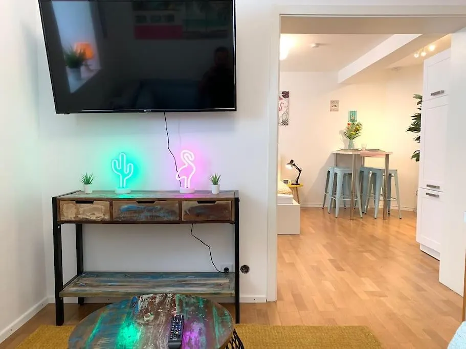 Gemuetliches Nest Mitten In Stuttgart Apartment